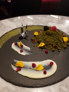 Han Shi Fu - Green Velvet Cake - Dubai restaurants - FooDiva